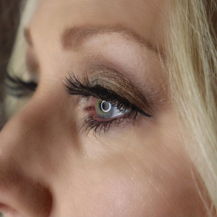 BeautifulMe®️ Adjustable Magnetic Eyelash and Eyeliner Duo "ASSUREDME"
